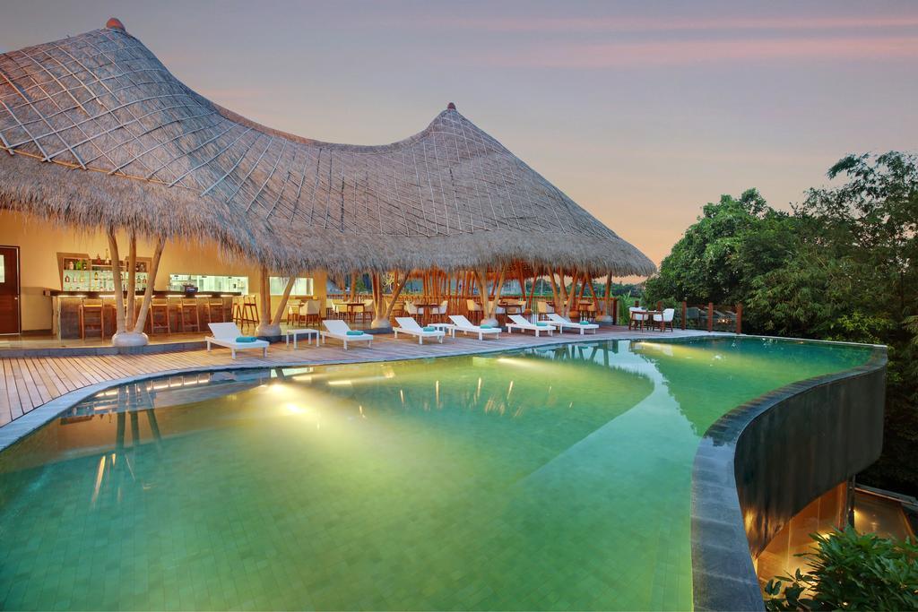 Theanna Villa And Spa Canggu Exteriör bild